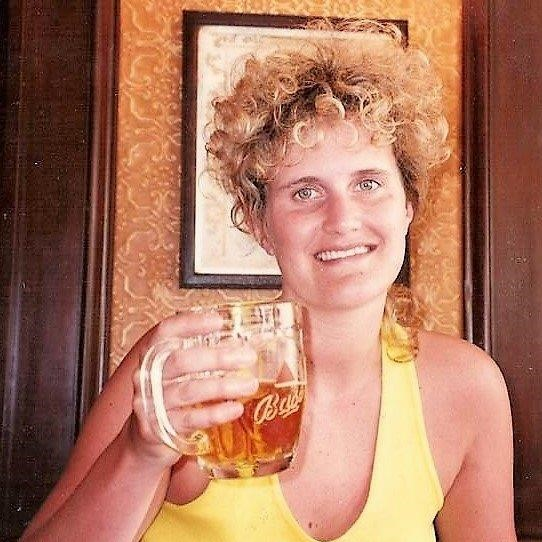 /images/pfpPhotos/DY0030_YovicsinDonProfileImage_43980_crop.jpg