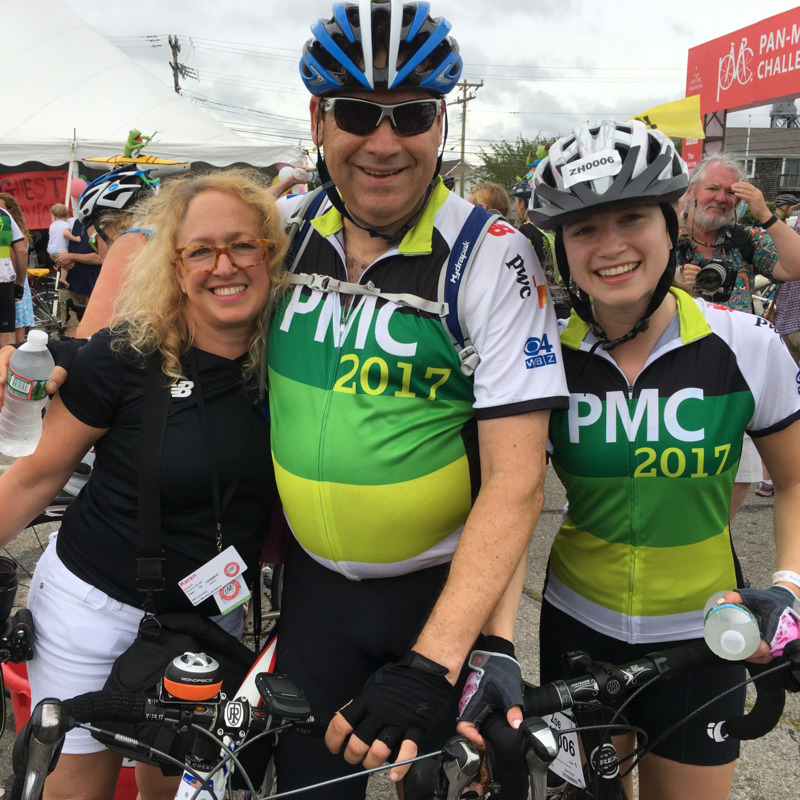 /images/pfpPhotos/KH0101_PMC2017finishline1_50377_crop.jpg