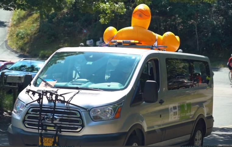 /images/pfpPhotos/uploads/AE0002/AE0002_RoadCrewvanwithroofdecor_16_crop.jpg