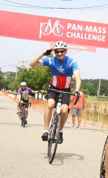 /images/pfpPhotos/uploads/BB0159/BB0159_Ben_PMC_salute_11_crop.jpg