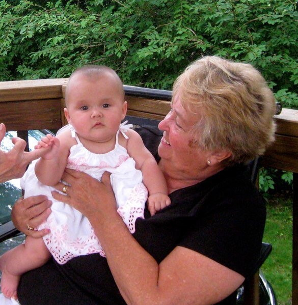 /images/pfpPhotos/uploads/CH0354/CH0354_GrandmaandMaya_19_crop.jpg