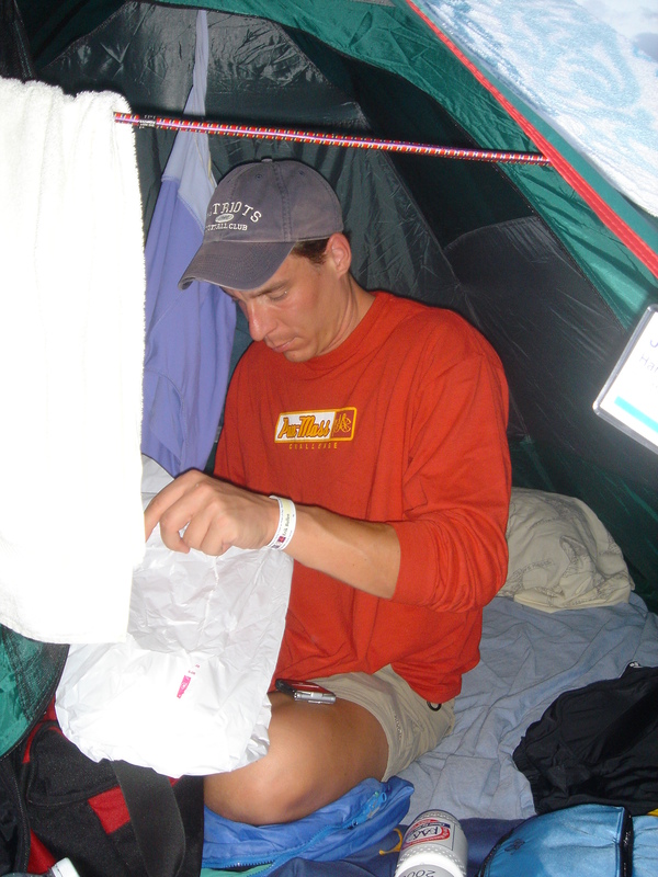 /images/pfpPhotos/uploads/EB0063/EB0063_2006PMCErikinTent_180_crop.jpg