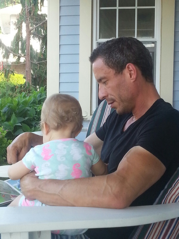 /images/pfpPhotos/uploads/EB0063/EB0063_2014PMCSydneyandPapaonPorch_152_crop.jpg