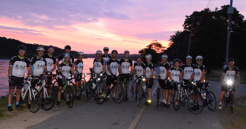 /images/pfpPhotos/uploads/JD0449/JD0449_20190804TeamGooseRocksBeachCyclistsonCapeCodCanal_47_crop.jpg