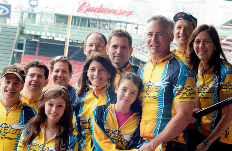 /images/pfpPhotos/uploads/SS0004/SS0004_teamelisha_pedalpartner_fenway_2011_20_crop.JPG