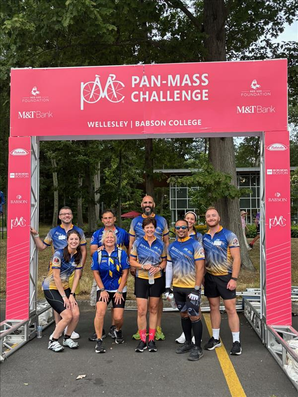 /pfpPhotos/uploads/AM0443/AM0443_PMC202450MileTeamPhoto_7_crop.jpg