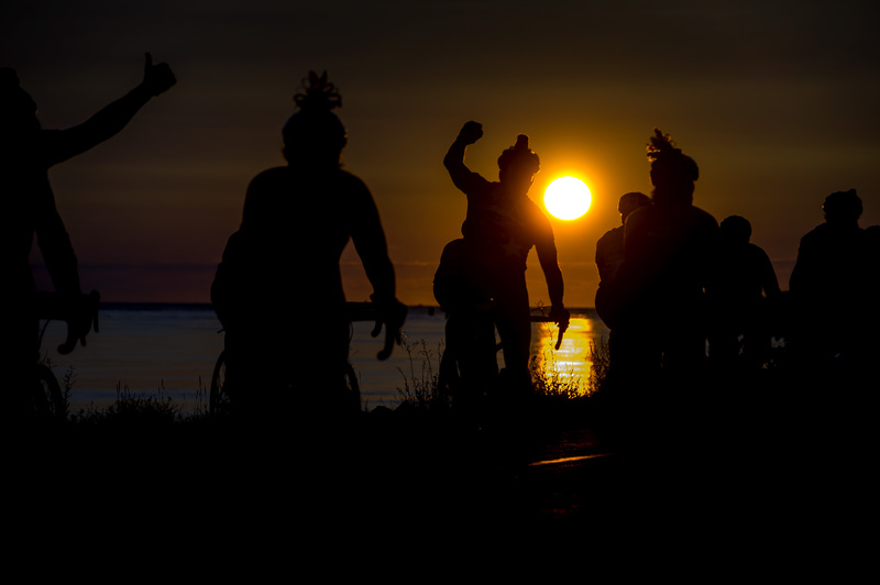 /pfpPhotos/uploads/BC0097/BC0097_bobatsunrise_29_crop.jpg