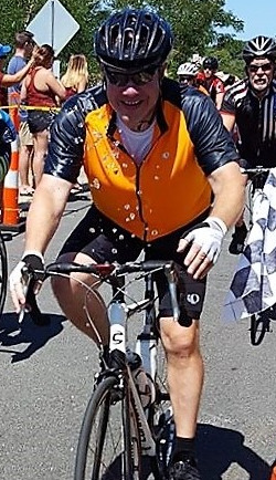 /pfpPhotos/uploads/BD0013/BD0013_BudCrossingthefinishline(2)_1_crop.jpg