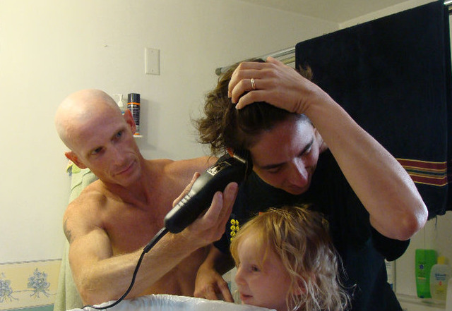 /pfpPhotos/uploads/CP0305/CP0305_Shaving-mommy_3_crop.jpg