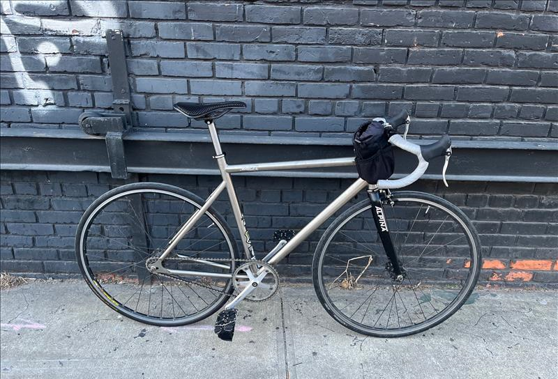 /pfpPhotos/uploads/DL0377/DL0377_bike_complete_5_crop.jpeg