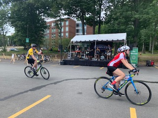 /pfpPhotos/uploads/JB0535/JB0535_CrossingtheFinishLine_145_crop.jpg