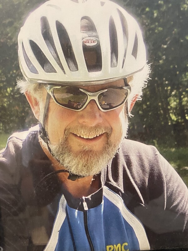 /pfpPhotos/uploads/JD0201/JD0201_dadonbike_9_crop.jpeg