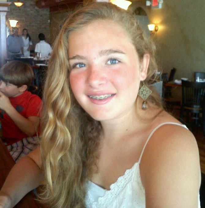 /pfpPhotos/uploads/JG0712/JG0712_375643_185021314962580_401861442_n_1_crop.jpg