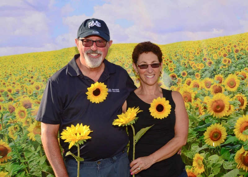 /pfpPhotos/uploads/MG0279/MG0279_sunflowers2015photocr_28_crop.jpg
