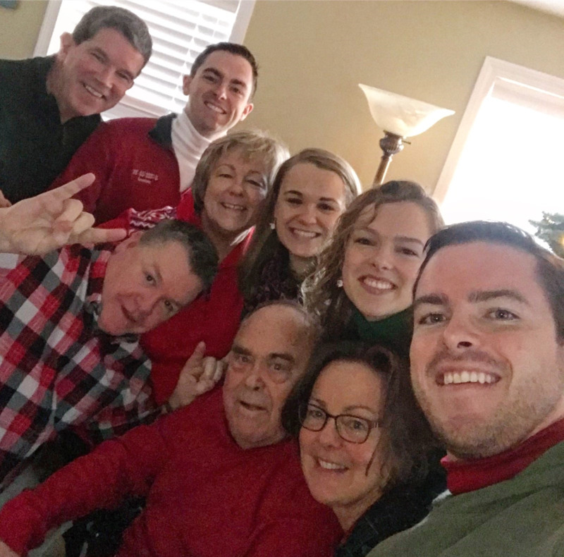 /pfpPhotos/uploads/MS0448/MS0448_UncleTomChristmas_1_crop.jpg