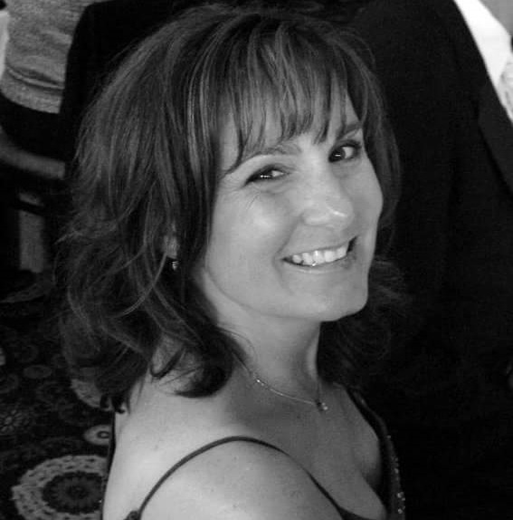 /pfpPhotos/uploads/NS0181/NS0181_PhotoofSuefromColby'swedding_3_crop.jpg