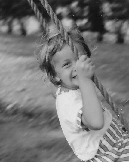 /pfpPhotos/uploads/RC0287/RC0287_AnneHowardTuite-group316_13_crop.jpg
