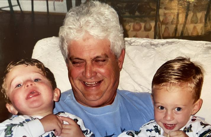 /pfpPhotos/uploads/RZ0041/RZ0041_PopPop_5_crop.jpg