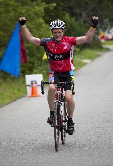 /pfpphotos/uploads/JV0053/JV0053.Gall.0159_PMC2009_Family_Finish.jpg